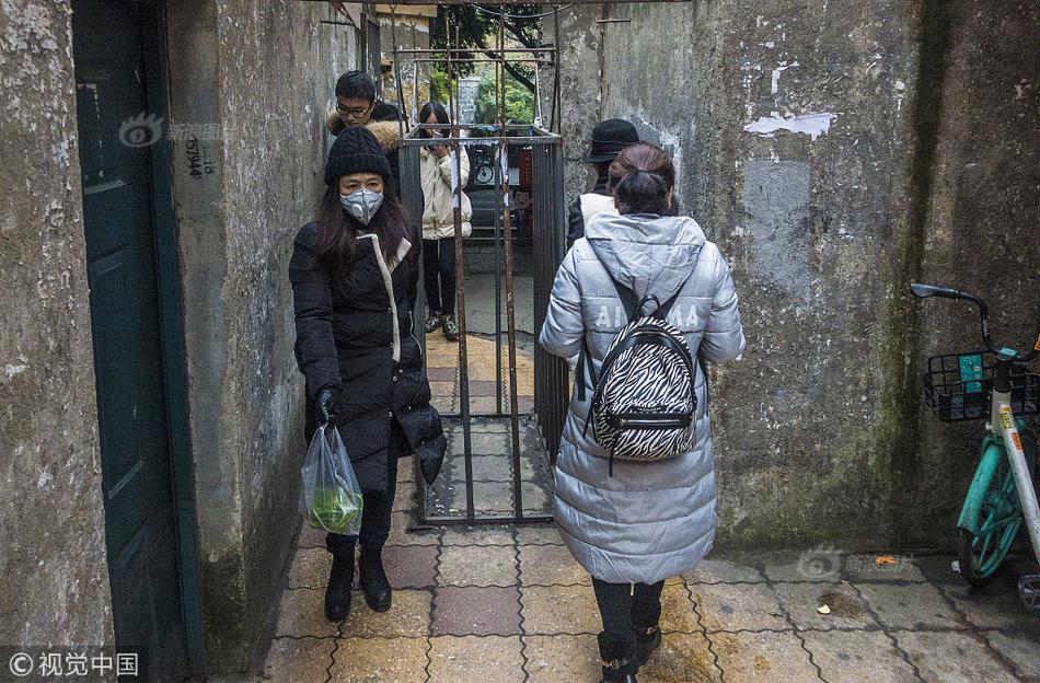 日本大学宿舍400名男女混住 环境恶劣学生不肯搬