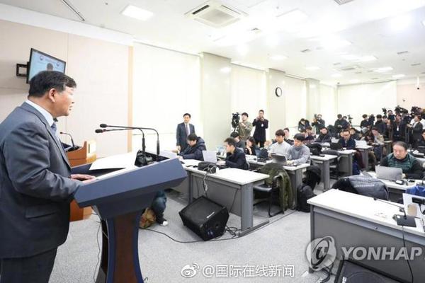 黄磊首谈从北电辞职：是离开了 但学生有成绩开心